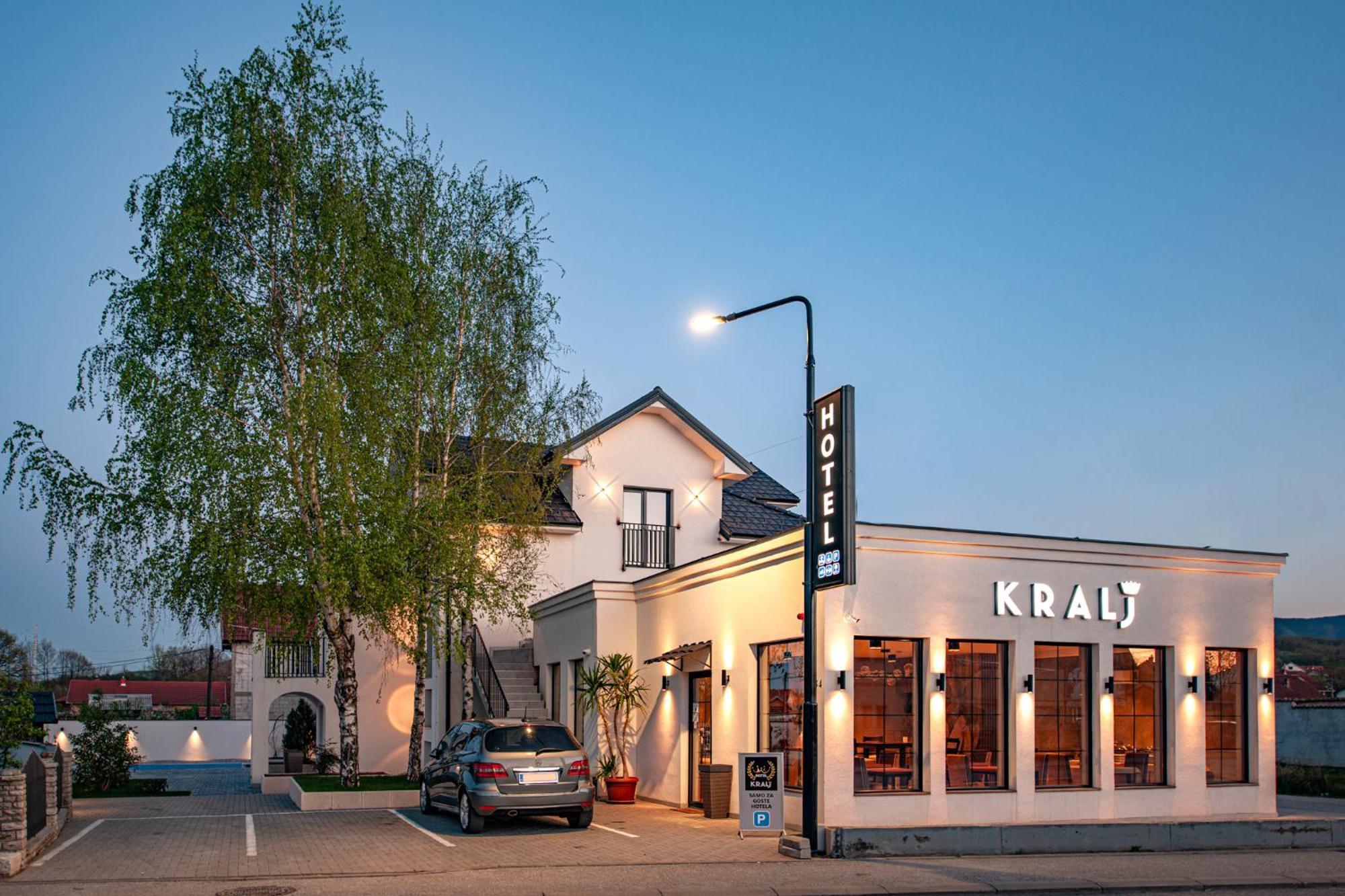 Hotel Kralj Kraljevo Exteriér fotografie