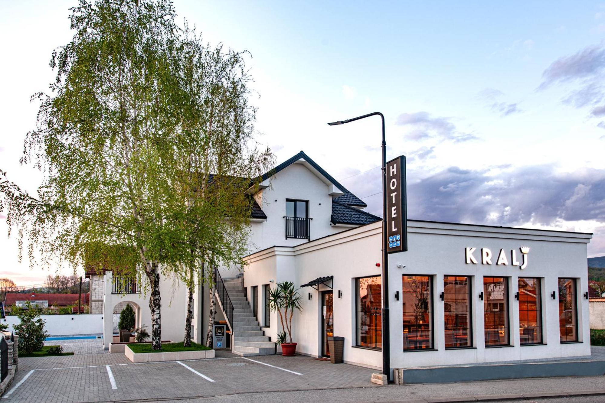 Hotel Kralj Kraljevo Exteriér fotografie