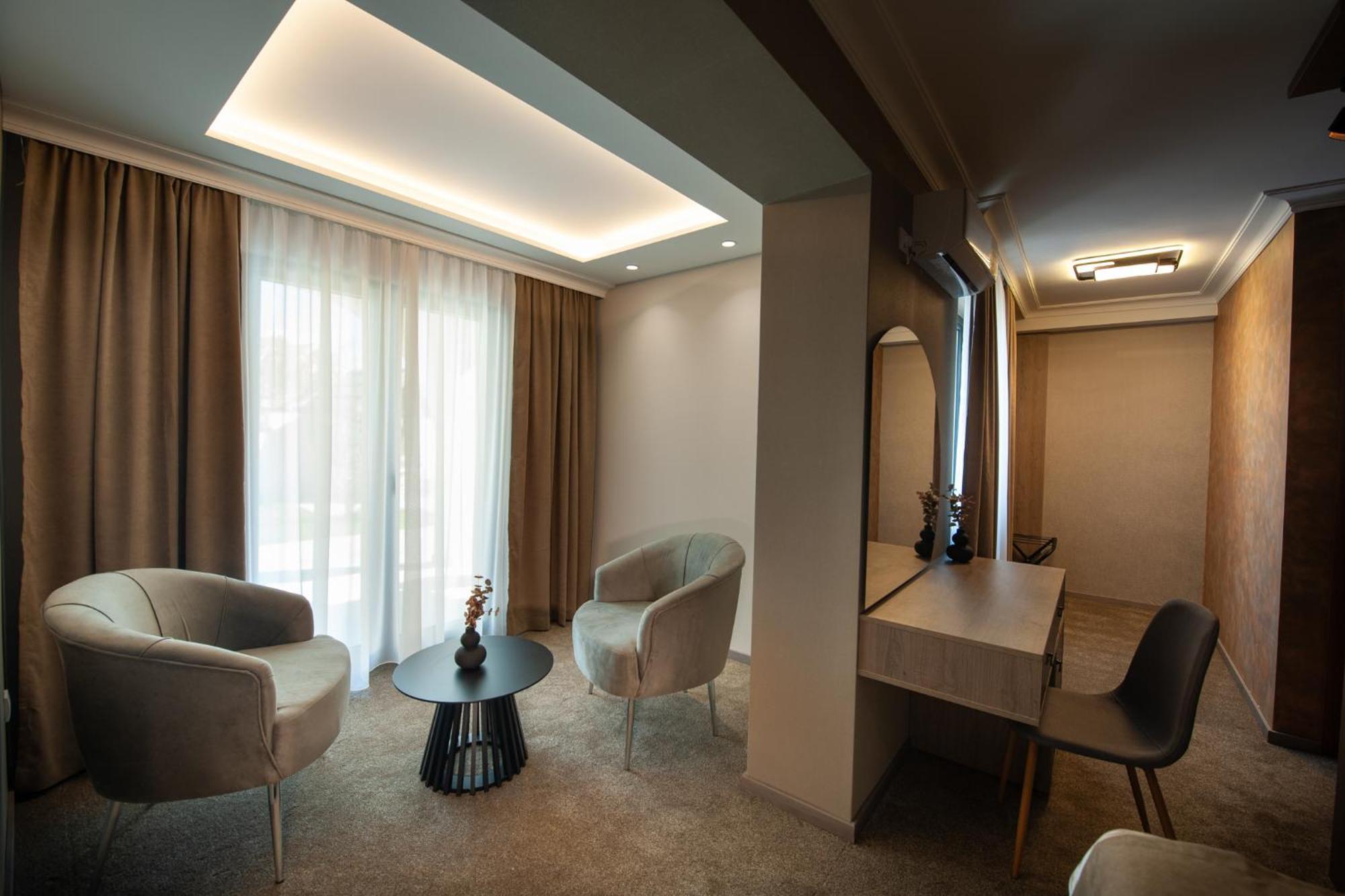Hotel Kralj Kraljevo Exteriér fotografie