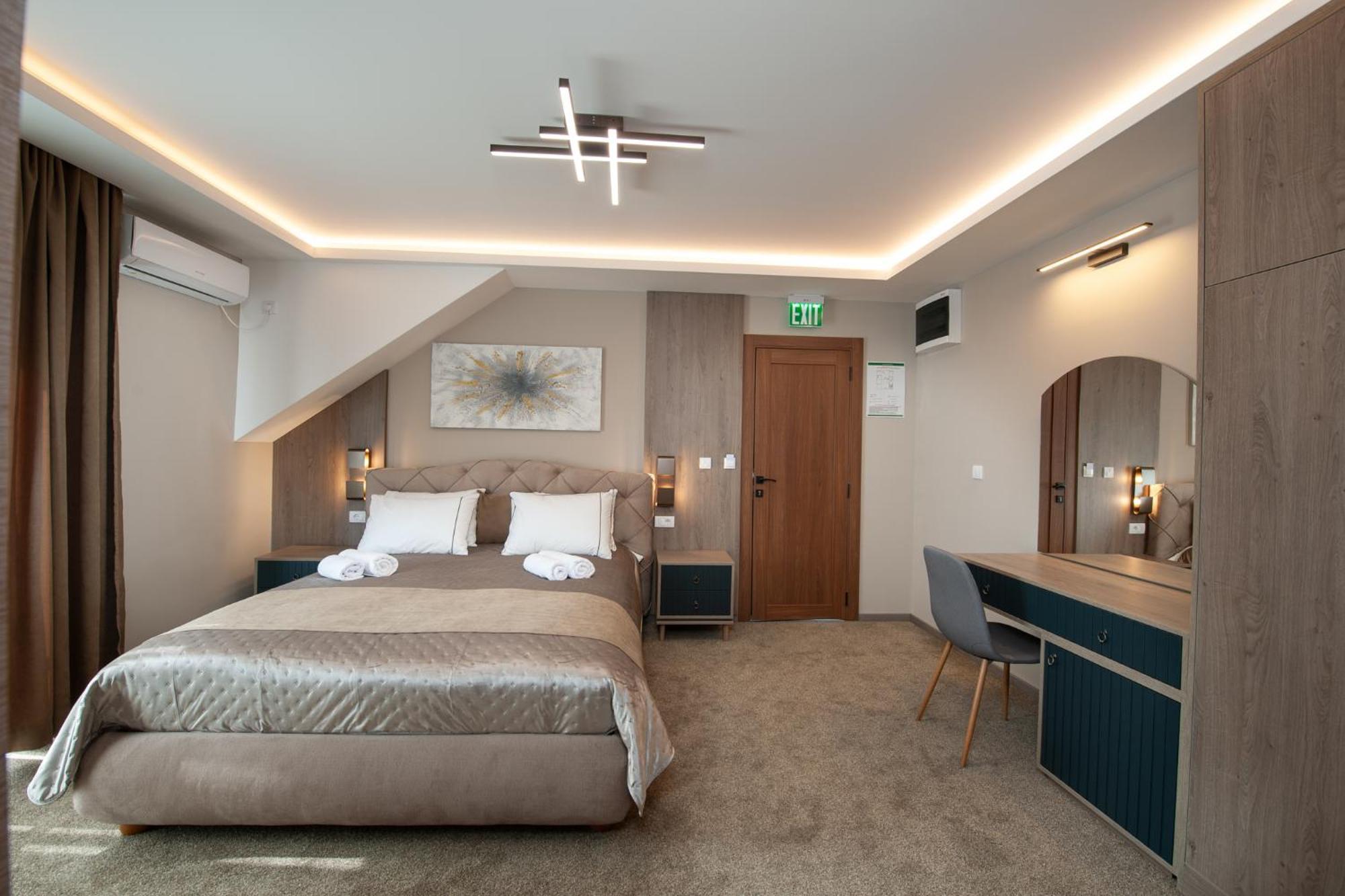 Hotel Kralj Kraljevo Pokoj fotografie
