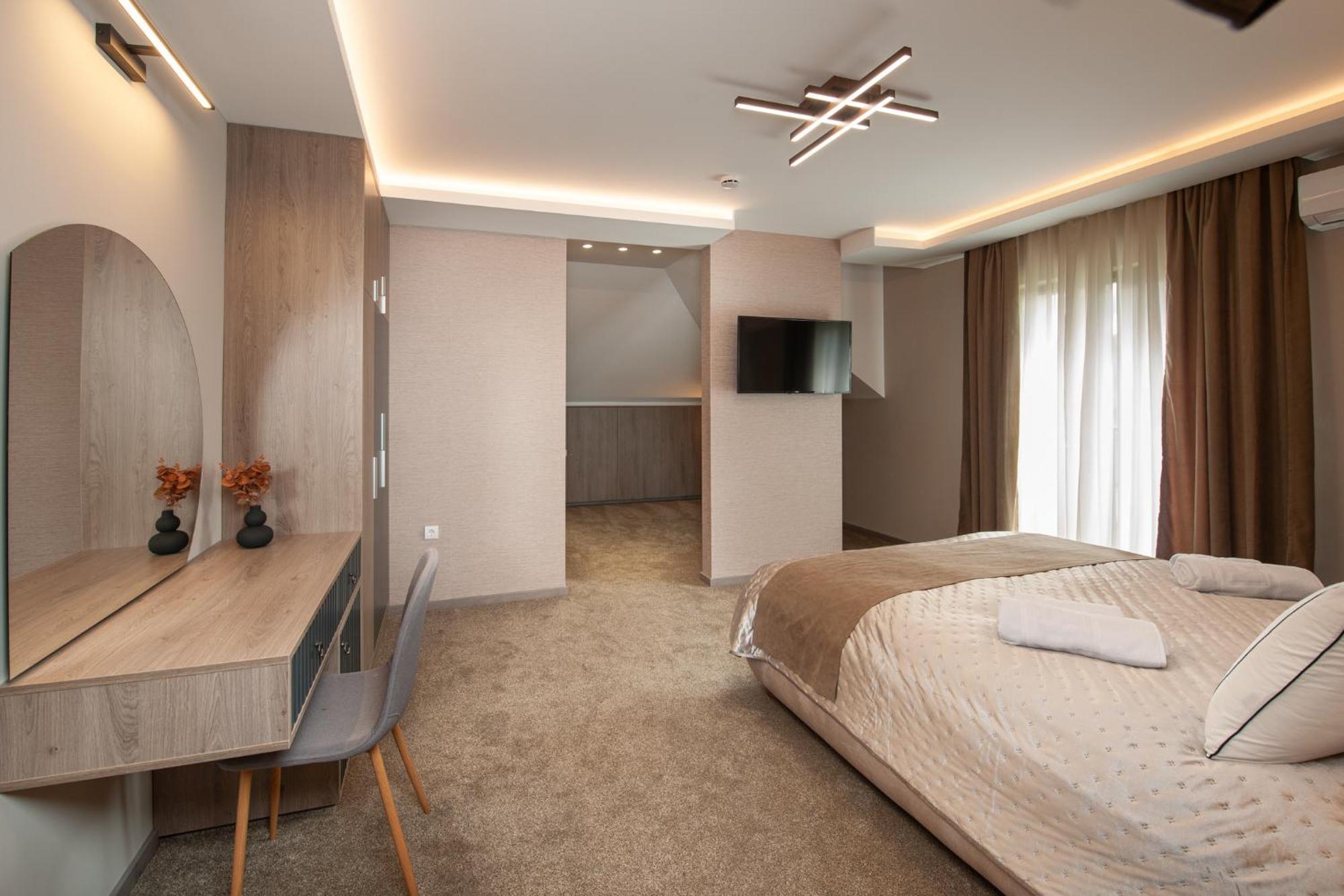 Hotel Kralj Kraljevo Pokoj fotografie