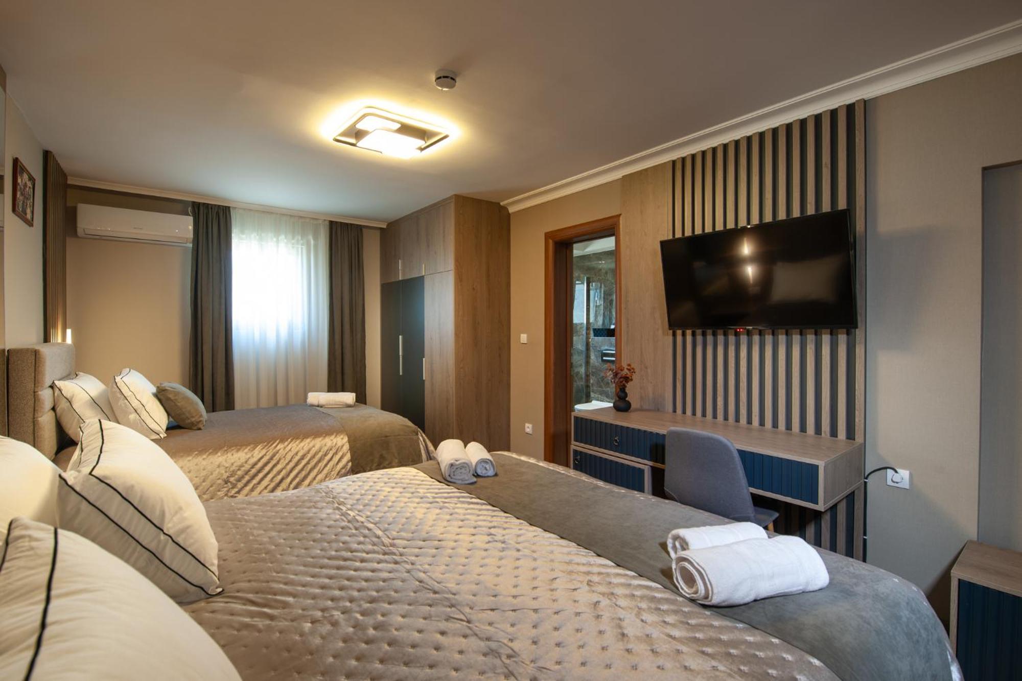 Hotel Kralj Kraljevo Pokoj fotografie