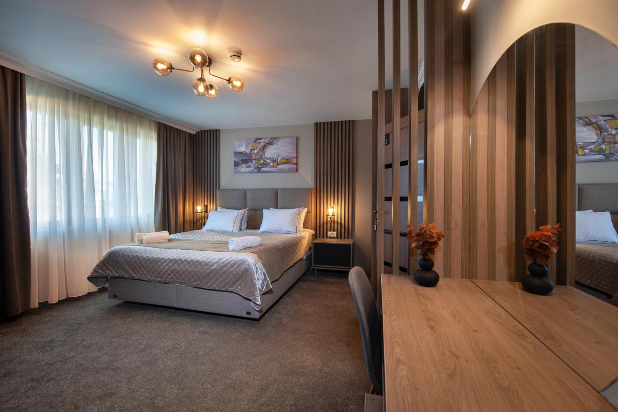 Hotel Kralj Kraljevo Exteriér fotografie